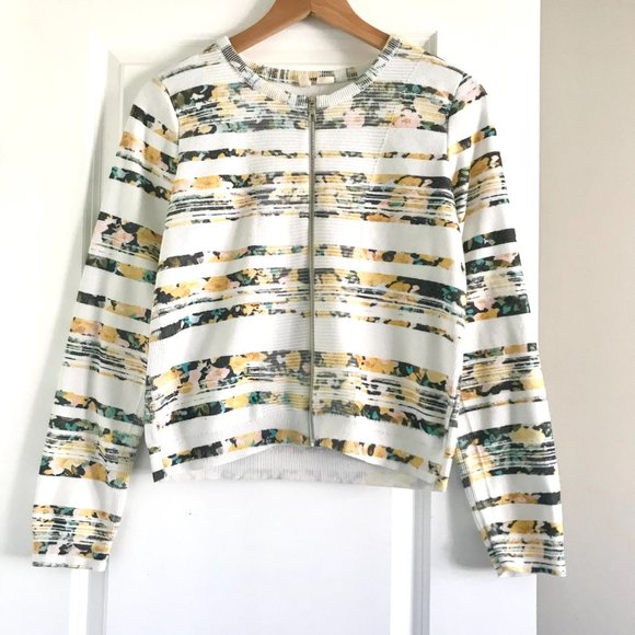 Sold - Picture 2 of 14